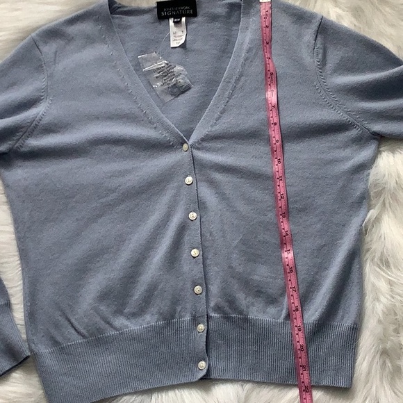 CASHMEREJones NY Sweater - Picture 8 of 9